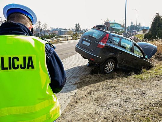 Uciekał przed policją. Wyrzucił narkotyki i wiatrówkę