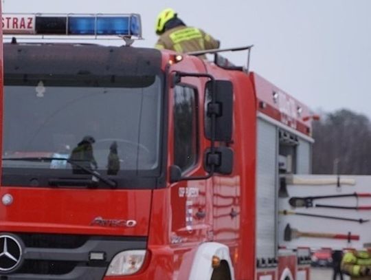 Pożar ciągnika. Straty oszacowano na ok. 400 tys. zł