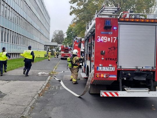 Pożar i kradzież na terenie starostwa. Na szczęście to tylko ćwiczenia