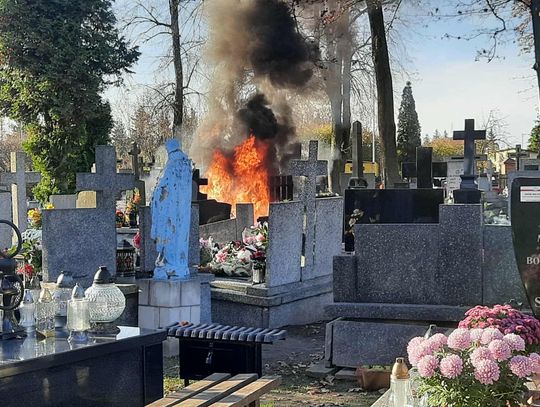 pożar, cmentarz w Białej Podlaskiej, 5 listopada 2025