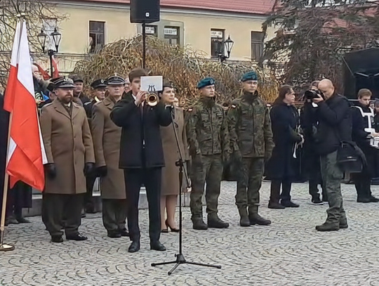 hejnał Biała Podlaska Maciej Zieliński trąbka Święto Niepodległości muzyka trębacz uczeń