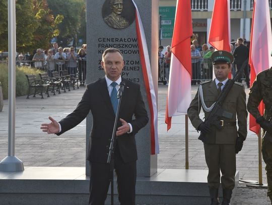 Prezydent Andrzej Duda i minister MSWiA na Lubelszczyźnie