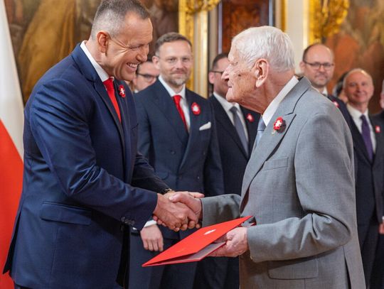 Prezydent chce nowej konstytucji