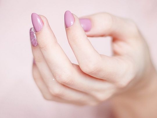 Primer do paznokci - dlaczego jest podstawą udanego manicure?