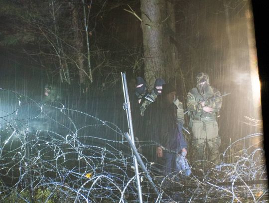 Próby sforsowania granicy w Białowieży i Mielniku