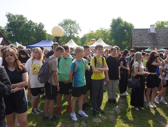 Tłumy w Roskoszy. Młodzi poznawali zawody  [GALERIA ZDJĘĆ]