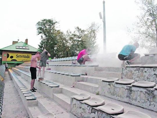 Radzyń Podlaski: Akcja kibiców na radzyńskim stadionie