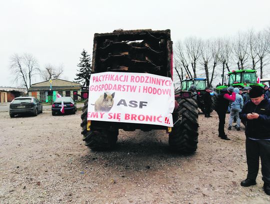 Radzyń Podlaski: Akcja ostrzegawcza na ciągnikach