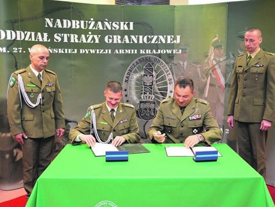 Region: Strażnicy graniczny wraz z terytorialsami