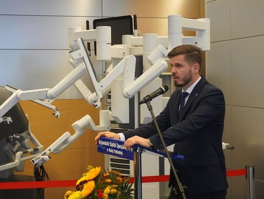 Robot da Vinci posłuży bialskim pacjentom [ZDJĘCIA]