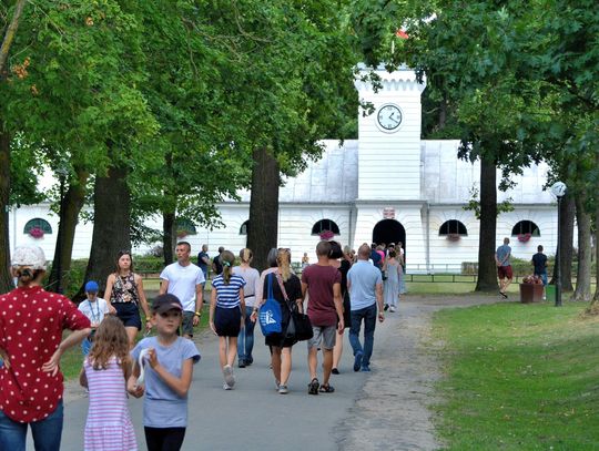 Rok stadniny w powiecie bialskim. Radny: To sztuka dla sztuki