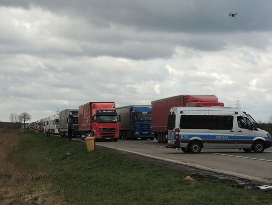 Rosyjskie i białoruskie ciężarówki muszą opuścić UE. Natalia Panchenko: Zwyciężyliśmy!