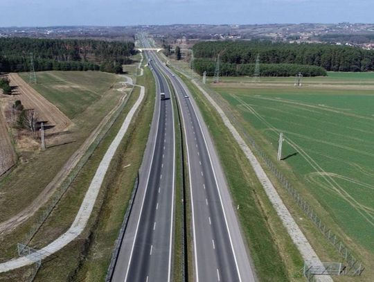 A2 od Siedlec do Kałuszyna płatna od 1 lutego. Więcej płatnych dróg w systemie e-TOLL [LISTA]