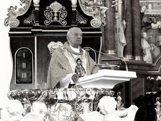 ksiądz prałat leon pawluk sarnaki lipno pogrzeb drohiczyn