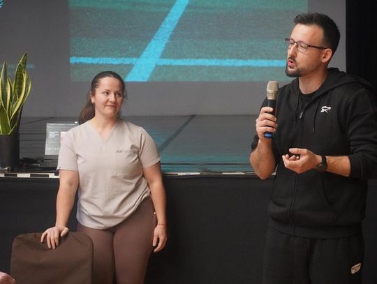 kobieta i mężczyzna, Biała Podlaska, listopad 2025