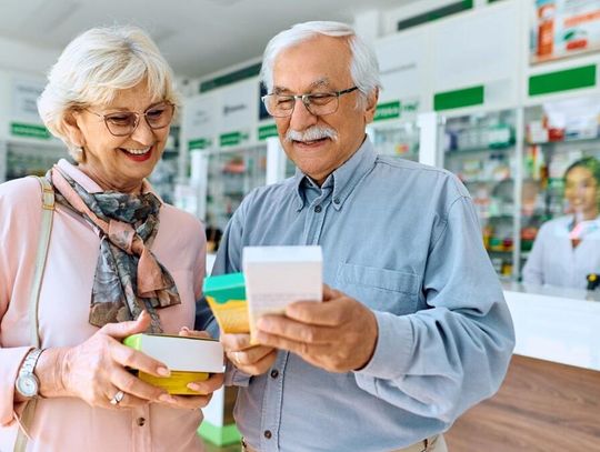 Setki gmin w Polsce bez dostępu do aptek. Przez lata zaniedbań