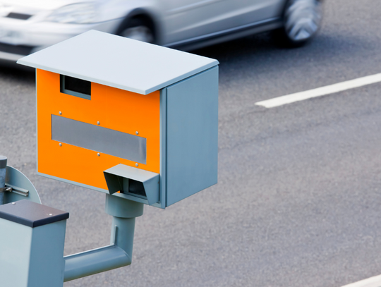 Sposoby kierowców na fotoradar. Metoda na fałszywe dane