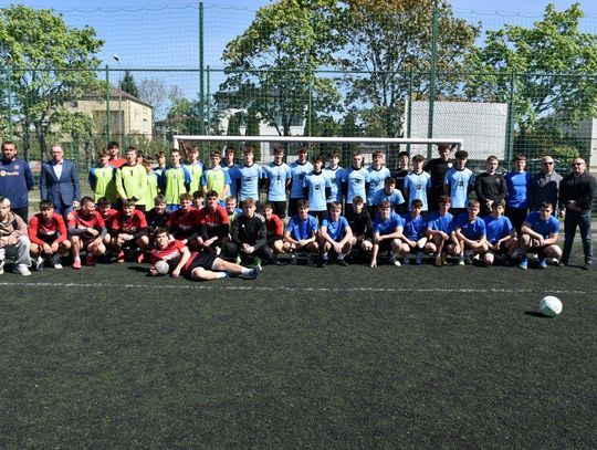 Staszic z awansem do finału Województwa