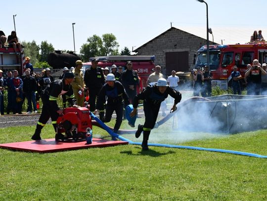 Powiat radzyński. Strażacy z Soból i strażaczki z Domaszewnicy najlepsi! [GALERIA ZDJĘĆ]