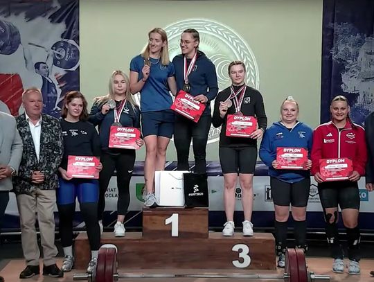 Sześć medali naszych dziewcząt