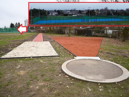 Szkoła ma już boisko. Tę inwestycję planowano od początku istnienia powiatu Szkoła ma już boisko. Tę inwestycję planowano od początku istnienia powiatu