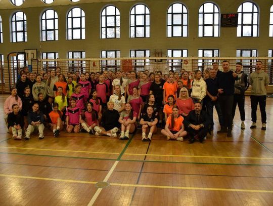 "Szóstka" lepsza od "Dziewiątki"