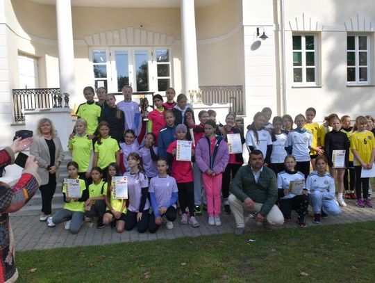 Sztafetowe biegi przełajowe