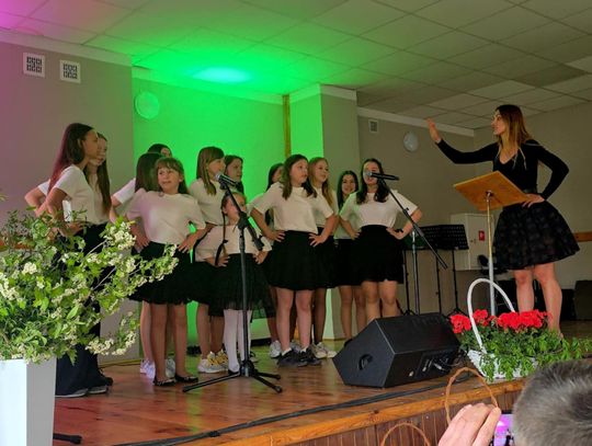 Talent i tradycja na scenie w Polubiczach [ZDJĘCIA]