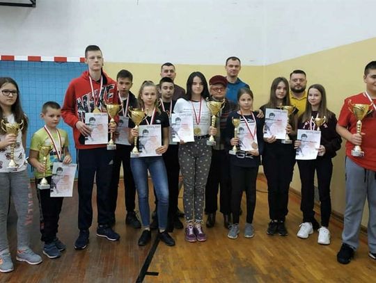 Tenisiści stołowi rywalizowali w Chotyłowie