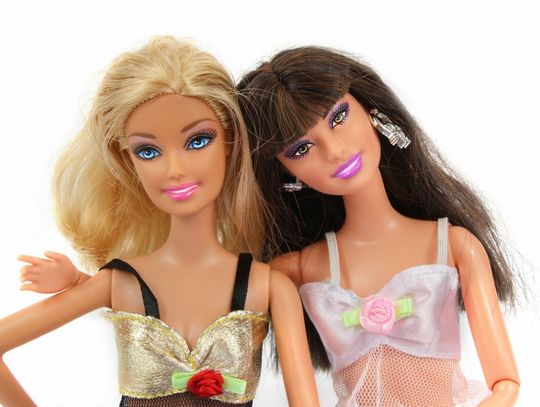 To nie żart. Polskie ministerstwo ostrzega przed Barbie