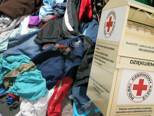 Miasta każą zabrać kontenery PCK z ulic