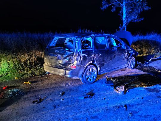 Tragiczny wypadek w powiecie łosickim. Auto przygniotło pasażerkę