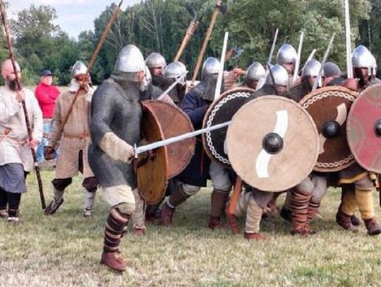 Trwa II Festiwal Wczesnego Średniowiecza RUBIEŻE (GALERIA ZDJĘĆ)