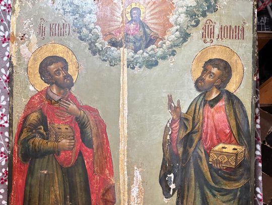 Jabłeczna. Trwa renowacja 300-letniej ikony Kosmy i Damiana