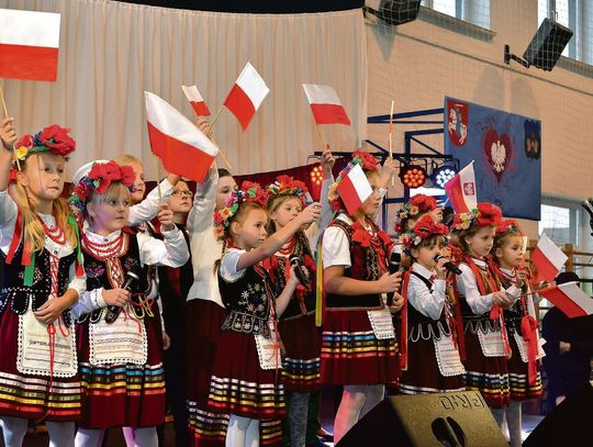 dzieci, festiwal pieśni patriotycznej, Tuczna