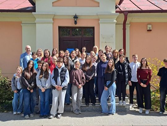 Uczniowie z Rzeczycy odwiedzili redakcję