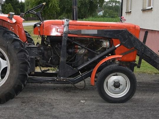 Ukradł traktor z posesji sąsiada. Zemdlał gdy z niego wysiadał