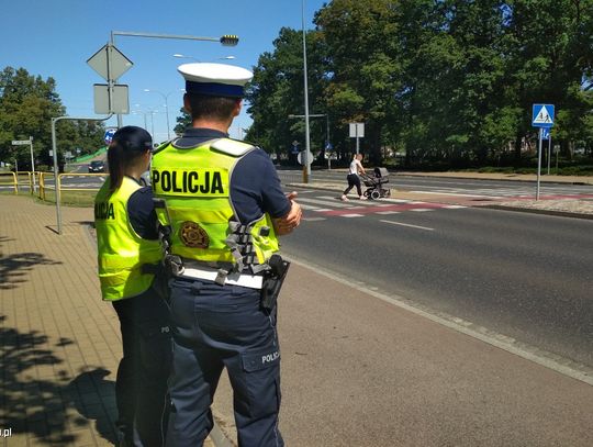 Uwaga kierowcy! Policja kontroluje dziś okolice przejść dla pieszych!