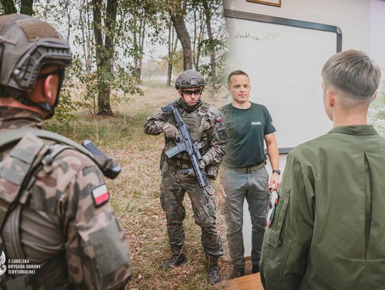 W służbie na dwóch frontach: terytorials – nauczyciel