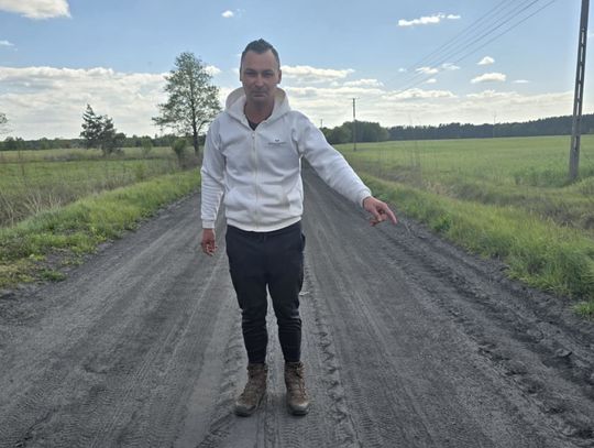 "W takich warunkach nie da się żyć". Mieszkaniec Kopytnika walczy o zdrowie swoje i dzieci [FILM]