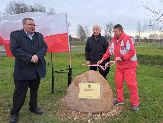 Walczyli w turnieju i odsłonili pamiątkową tablicę [ZDJĘCIA]