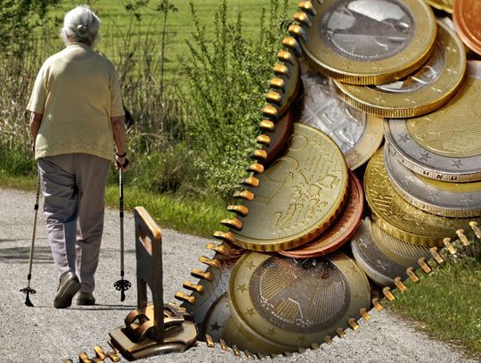 Wiek emerytalny w dół? Połowa Polaków popiera ten pomysł
