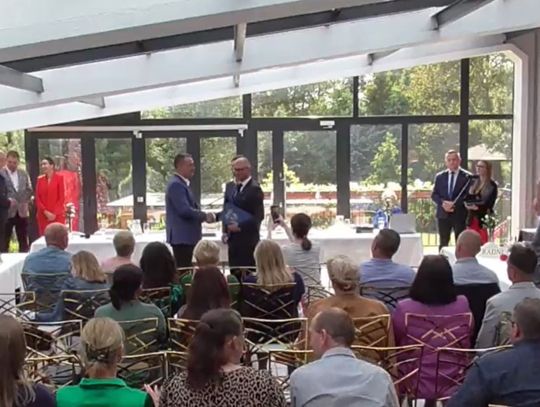 Wójt Konrad Gąsiorowski z absolutorium