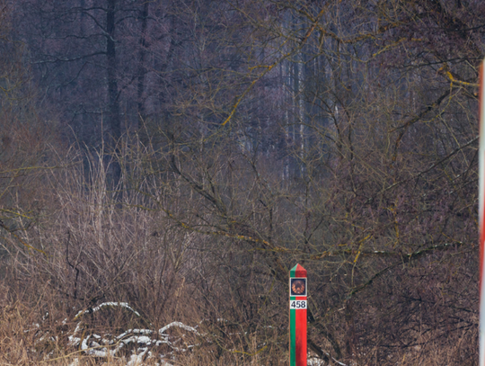 Wzmożona aktywność dronów przy granicy z Białorusią. Wojsko: nie było zagrożenia