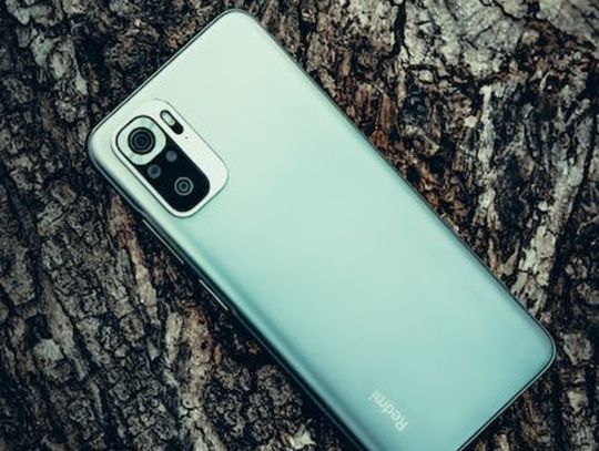 Xiaomi Redmi Note 12 Pro – designerski smartfon z dobrym wyświetlaczem