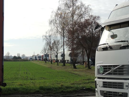 [Z OSTATNIEJ CHWILI] MSWiA ogranicza ruch białoruskich ciężarówek na przejściu granicznym Kukuryki-Kozłowicze