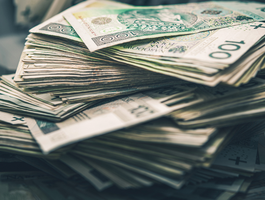 Zaliczyli skok do drugiego progu. Sprawdź, ile zarabiają