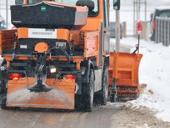 Zamieszanie z odśnieżaniem. Prezes PUK tłumaczy, mieszkaniec narzeka