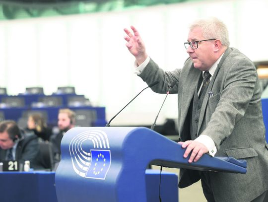 Prokuratura wnioskuje o uchylenie immunitetu europosła Ryszarda Czarneckiego