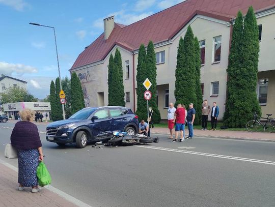 Zawracał w niedozwolonym miejscu. Doprowadził do zderzenia z motocyklem